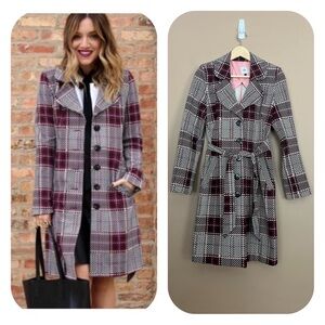 {Cabi} Sovereign Trench Coat Belted in Pink Purple Plaid & Houndstooth - Small